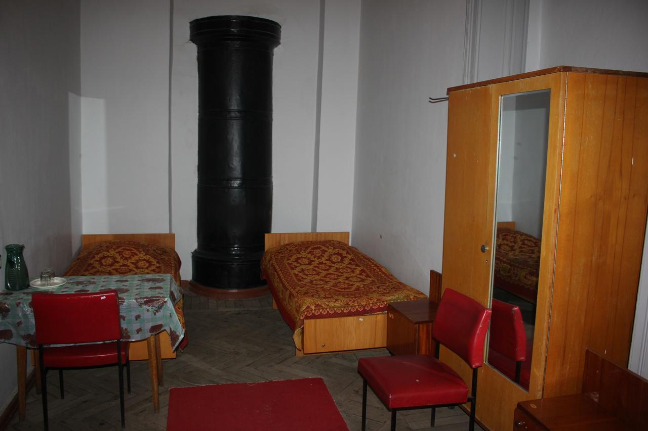 Firuza Hostel Borjomi Exterior photo